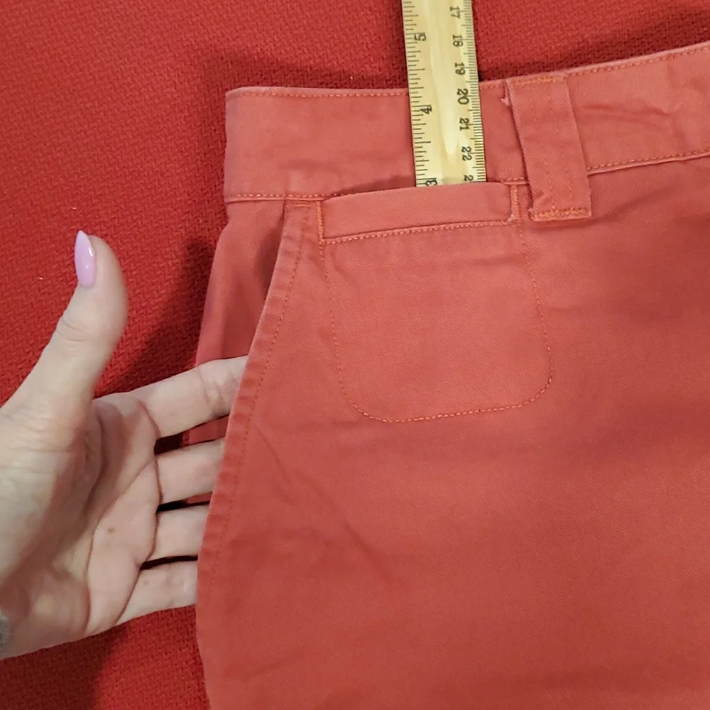 CHEROKEE High waisted red shorts•l Target size 16 HTF comfortable hiking travel